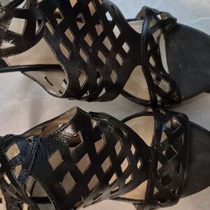 Max studio Black Heels 4.5”  2” platform Platform